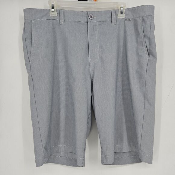 Travis Mathew Shorts Mens 38 Striped Performance Golf Stretch Casual Lightweight - Picture 1 of 12